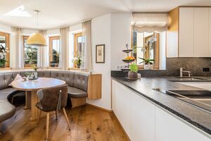 Projekt S_Wohnküche mit Essbereich